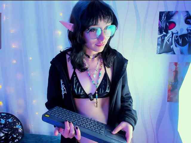 HoshiMiuu webcam