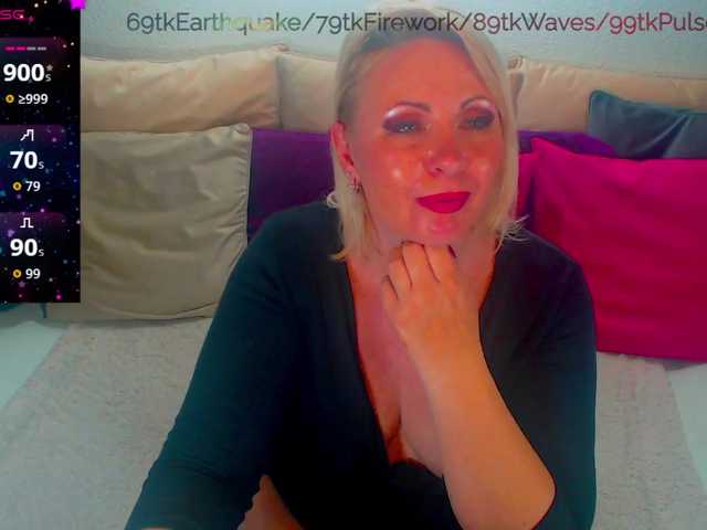 Alexin-McQueen live cam profile