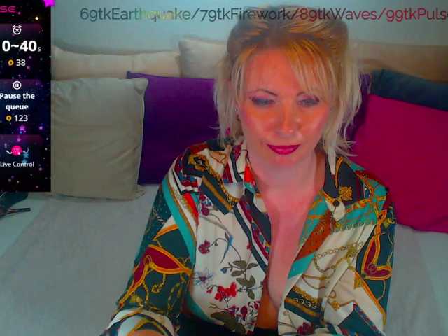 Alexin-McQueen's BongaCams show and profile