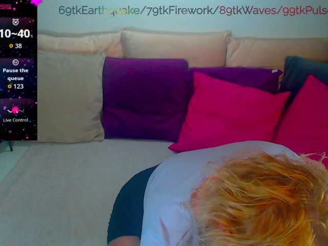 Alexin-McQueen's BongaCams show and profile