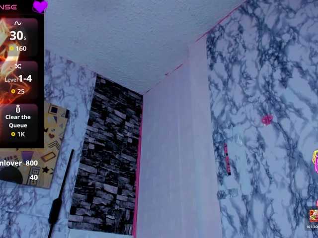 queencuarxxo's BongaCams show and profile