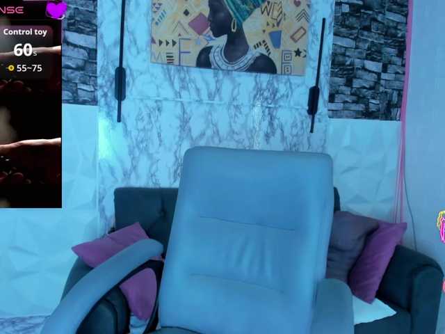 queencuarxxo's BongaCams show and profile