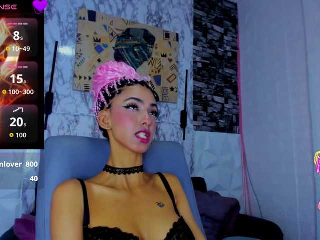 queencuarxxo's BongaCams show and profile