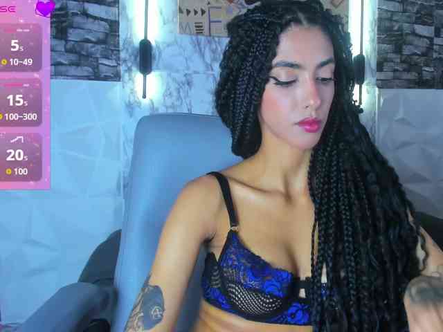 queencuarxxo webcam