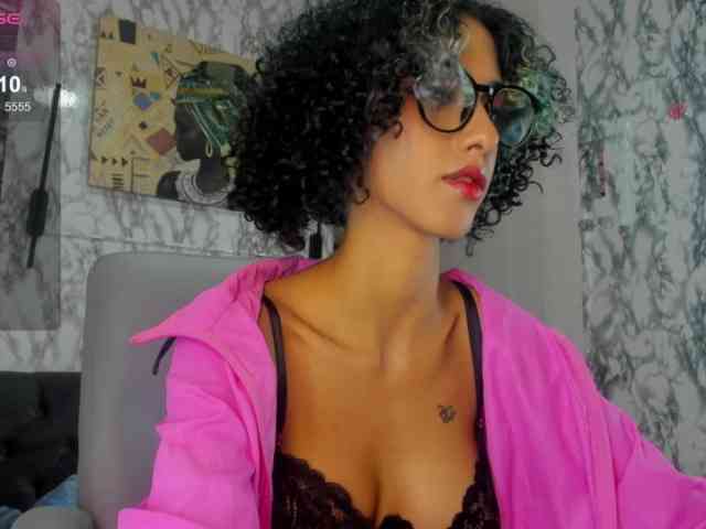 queencuarxxo webcam