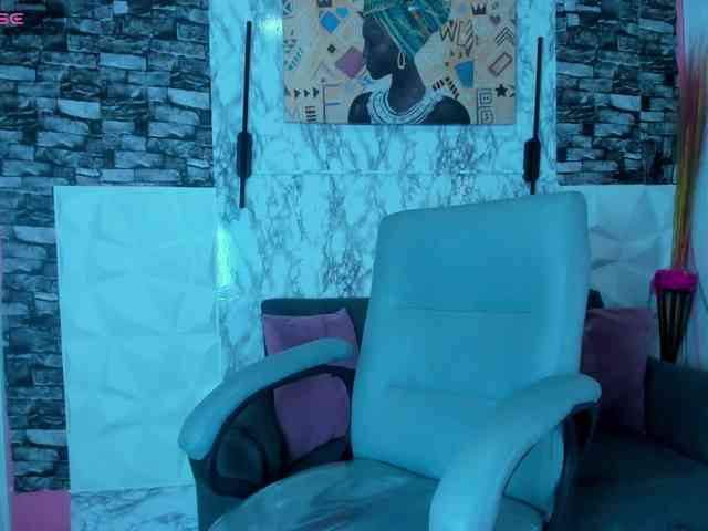 queencuarxxo webcam