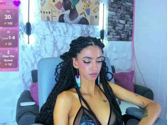 queencuarxxo queencuarxxo