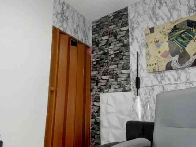 queencuarxxo webcam