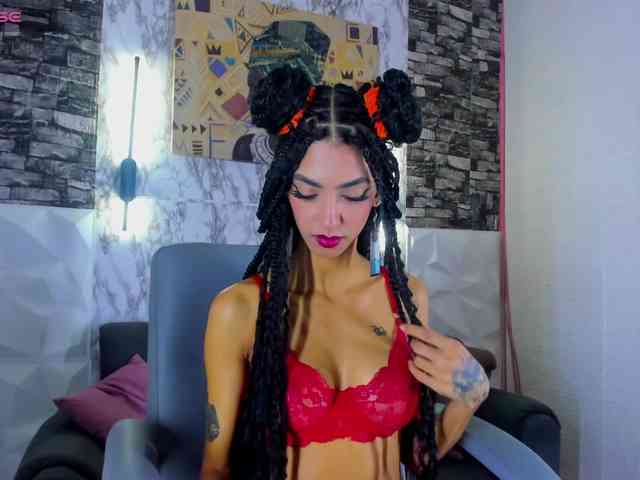 queencuarxxo webcam