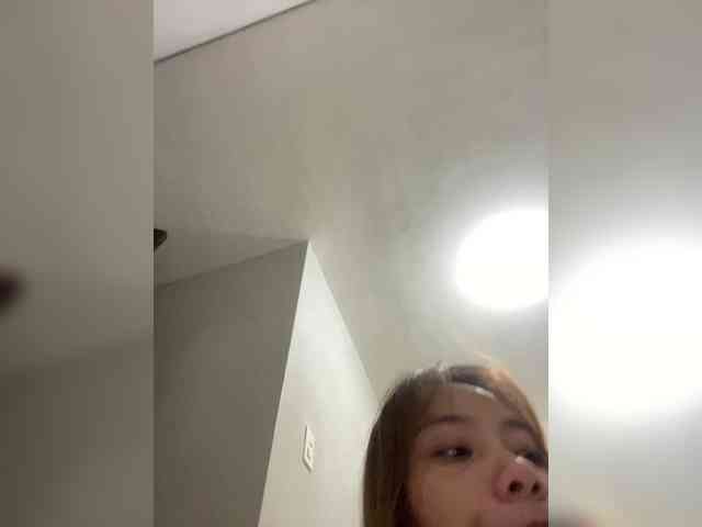Alliyah69 webcam