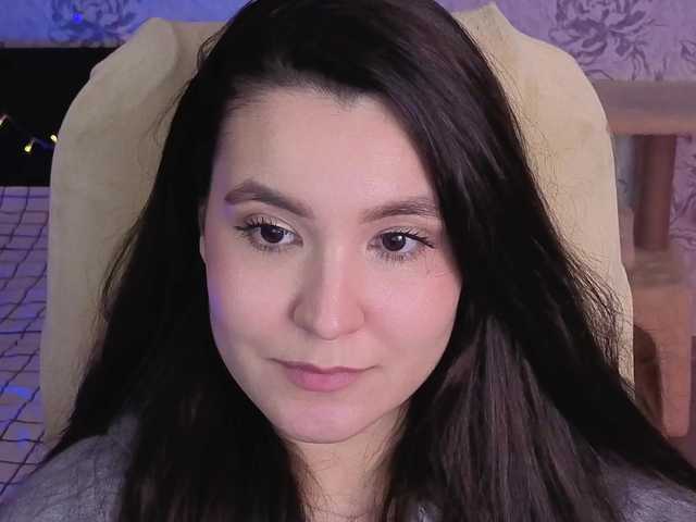 annie-fleur's BongaCams show and profile