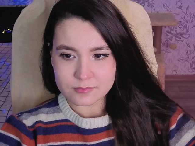 annie-fleur's BongaCams show and profile