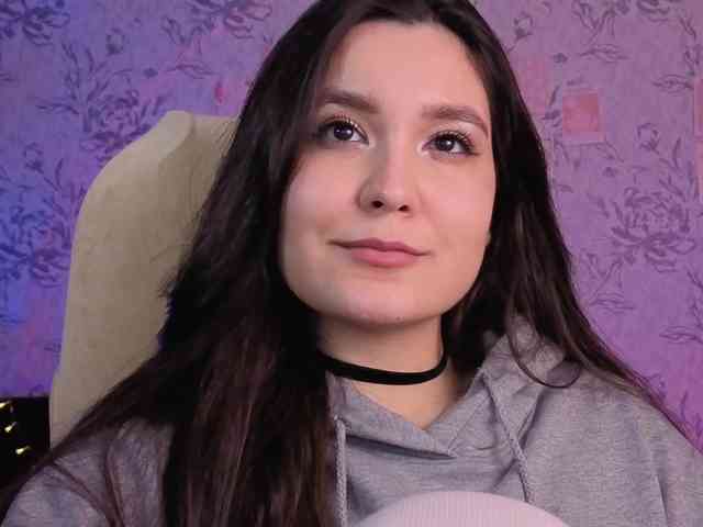 annie-fleur Live Webcam on BongaCams