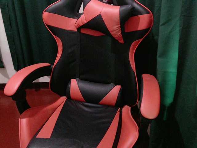 Enchantressxxshaira webcam