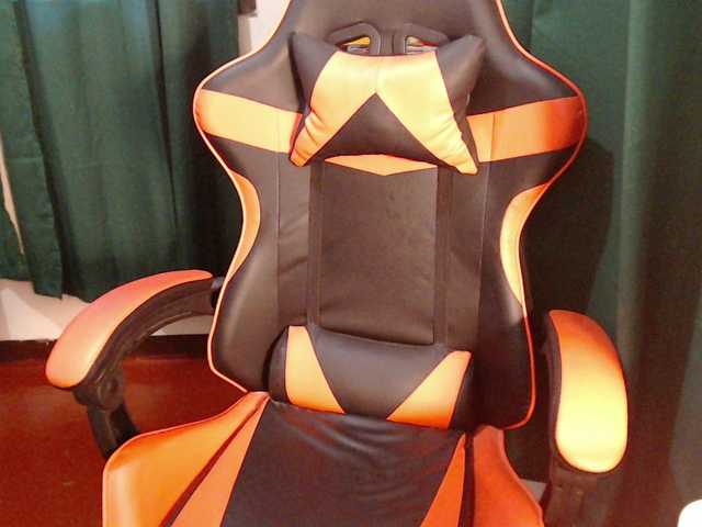 Enchantressxxshaira's BongaCams show and profile