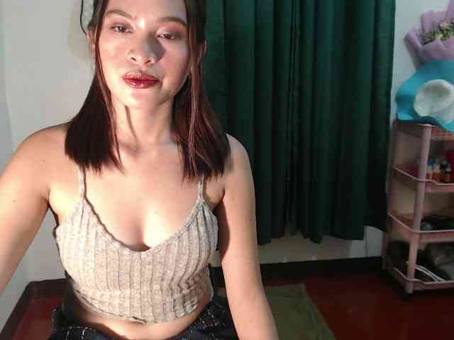 Enchantressxxshaira webcam