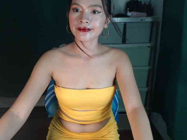 Enchantressxxshaira webcam