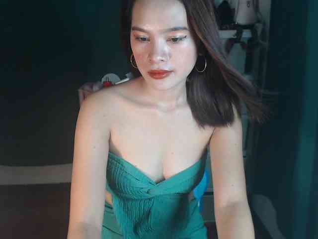 Enchantressxxshaira webcam