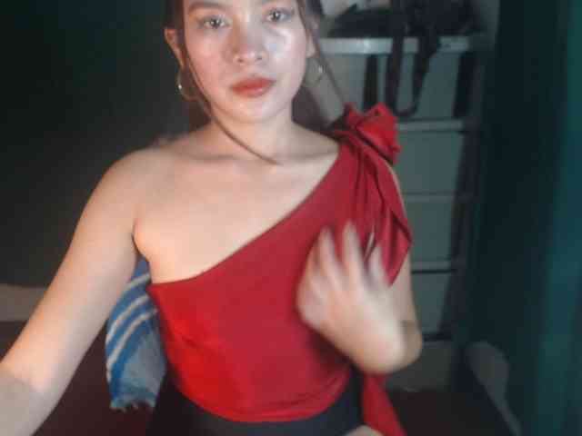 Enchantressxxshaira webcam