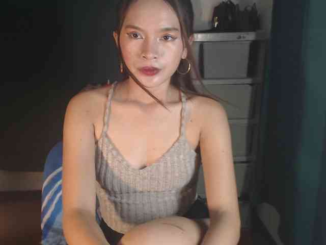 Enchantressxxshaira webcam