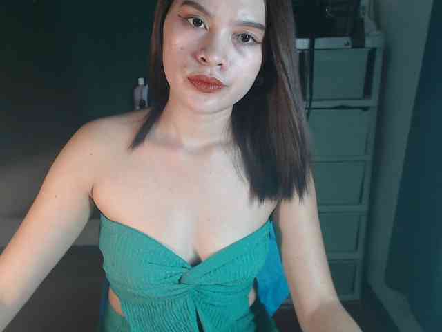 Enchantressxxshaira webcam