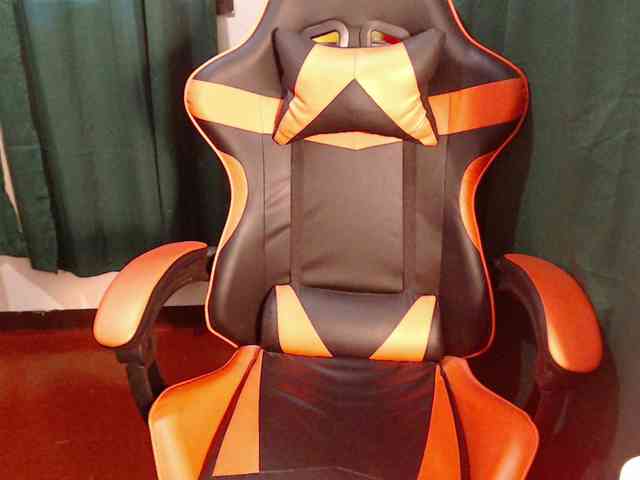 Enchantressxxshaira webcam