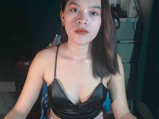 Enchantressxxshaira webcam