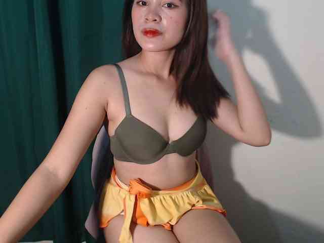 Enchantressxxshaira webcam