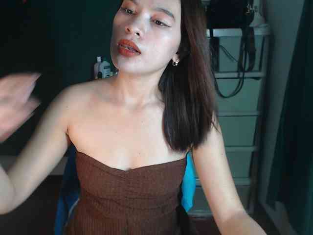 Enchantressxxshaira webcam