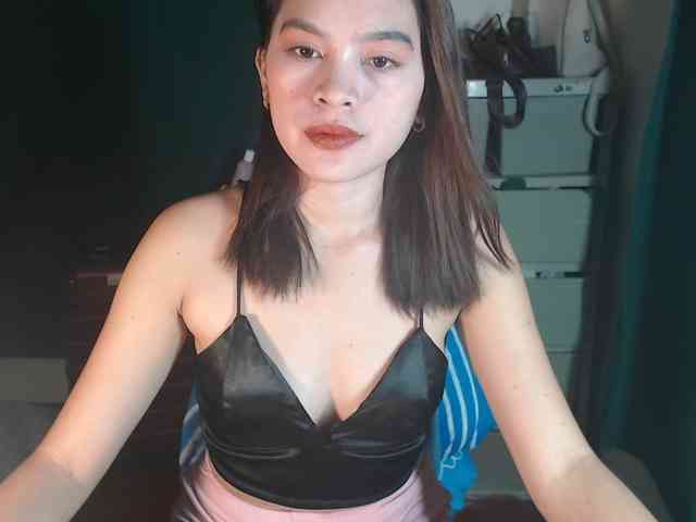 Enchantressxxshaira webcam