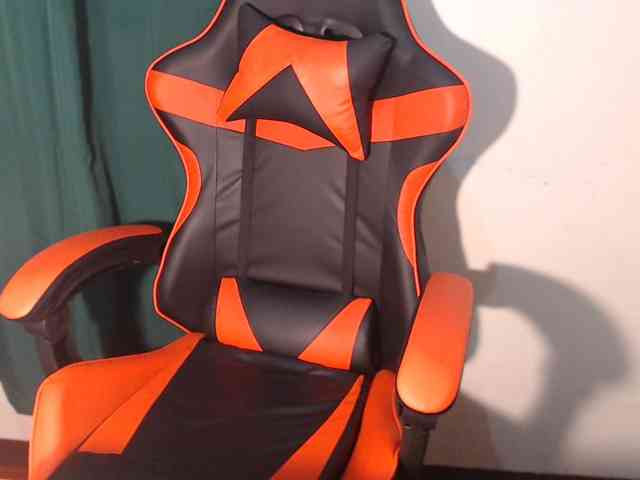 Enchantressxxshaira webcam