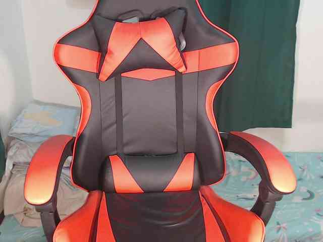 Enchantressxxshaira webcam