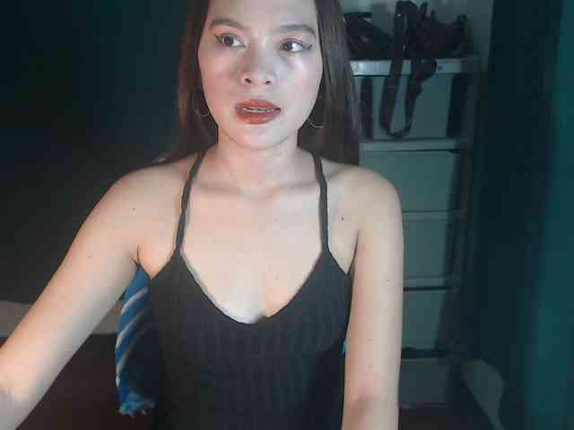 Enchantressxxshaira webcam