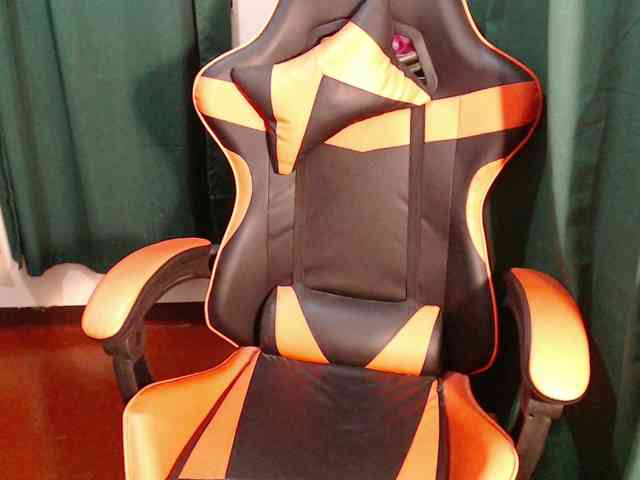 Enchantressxxshaira webcam