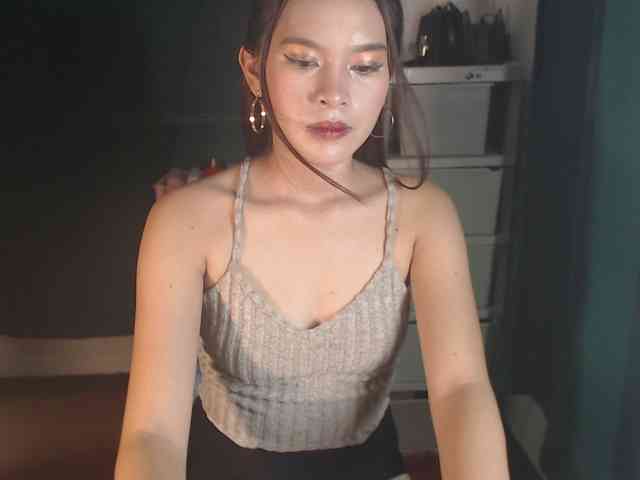 Enchantressxxshaira webcam