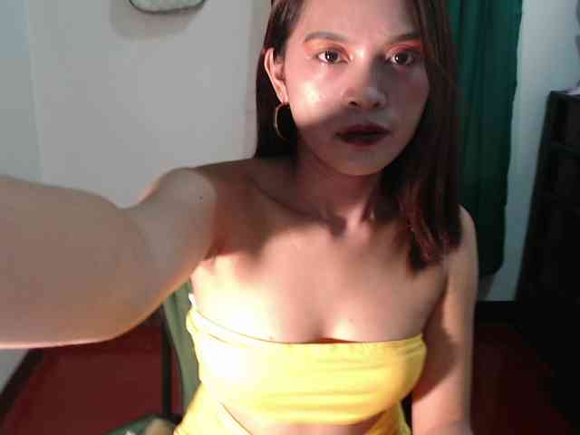 Enchantressxxshaira webcam