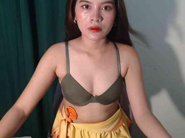 Enchantressxxshaira webcam