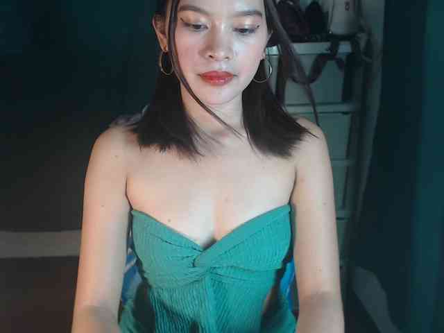 Enchantressxxshaira webcam