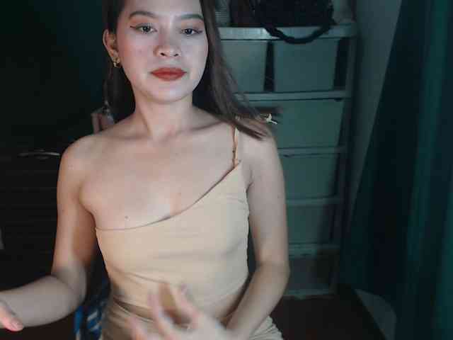 Enchantressxxshaira webcam