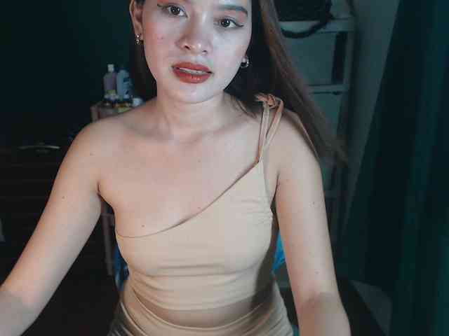 Enchantressxxshaira webcam