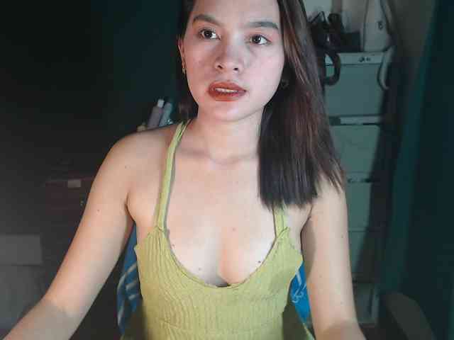 Enchantressxxshaira webcam