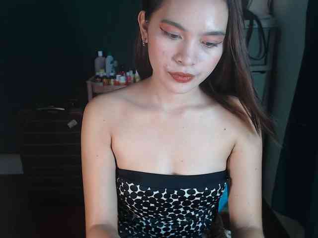 Enchantressxxshaira webcam
