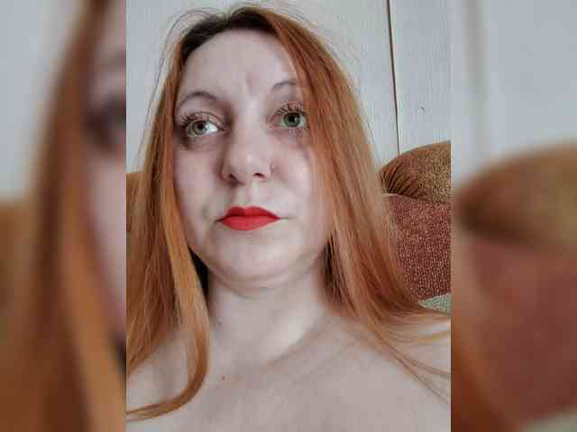 strip chat room Solo3589