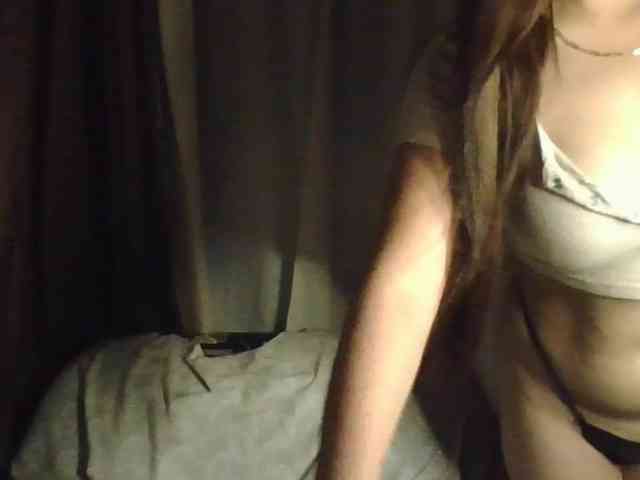 Lunaacheng webcam