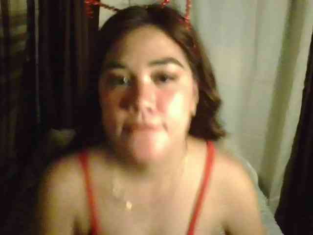Lunaacheng webcam