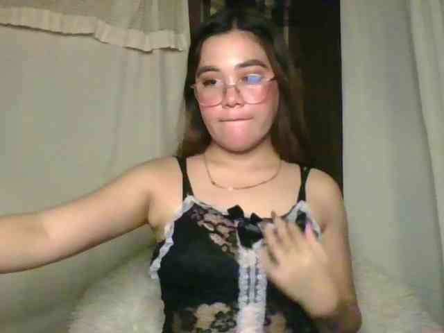 Lunaacheng webcam
