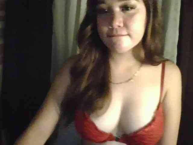 Lunaacheng webcam