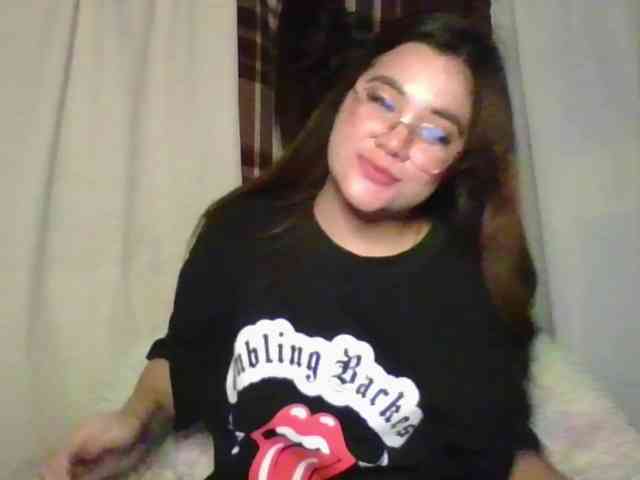 Lunaacheng webcam