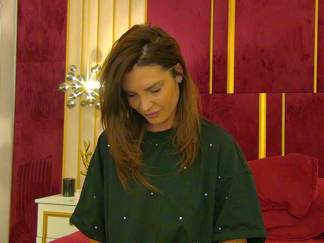 Preview of chloesins