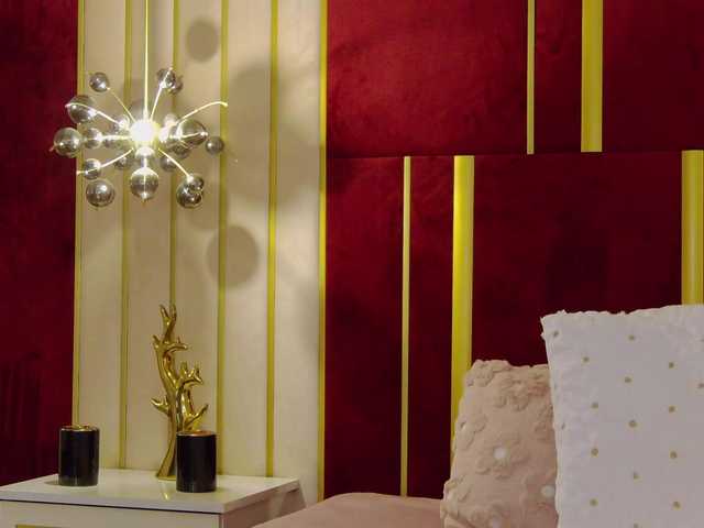 ChloeSins's BongaCams show and profile